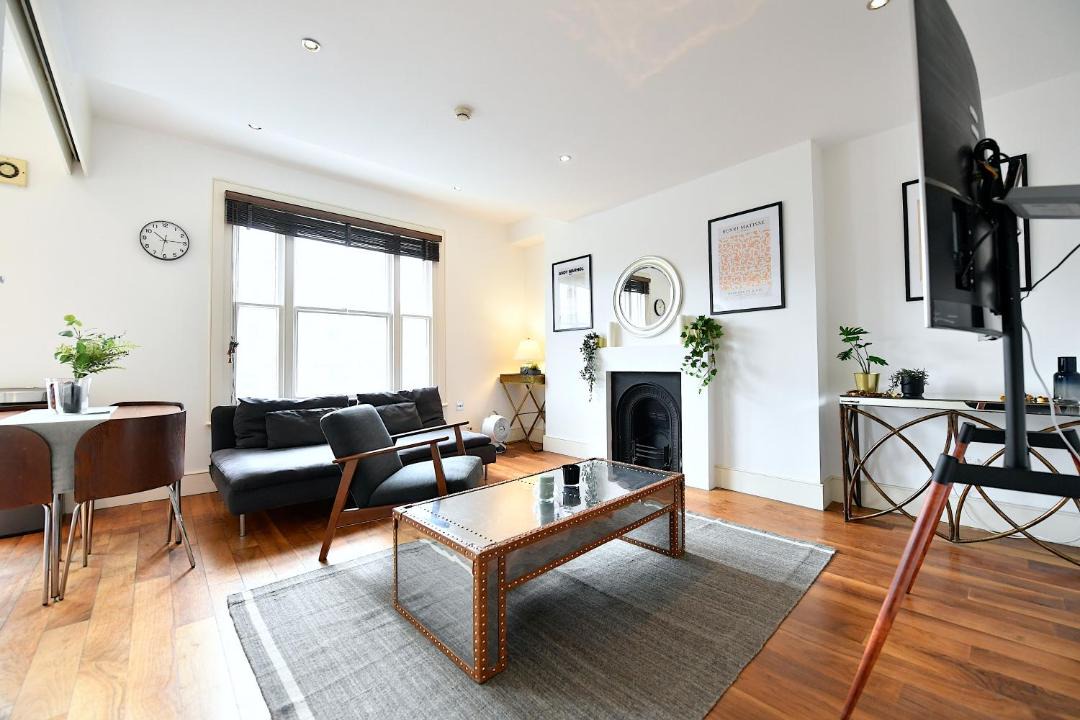 Photo of Livingroom in South Hampstead