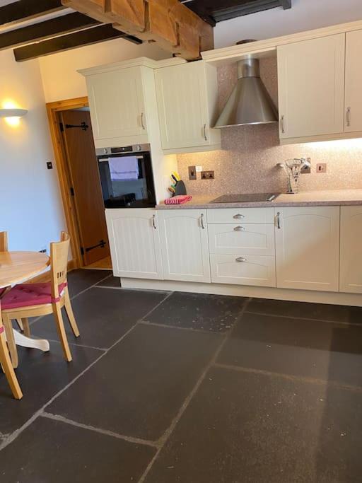Photo of Kitchen in Hunspow