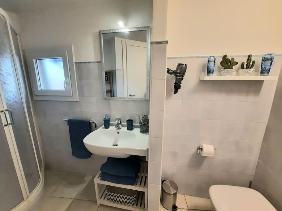 Photo of Bathroom in Pitelli