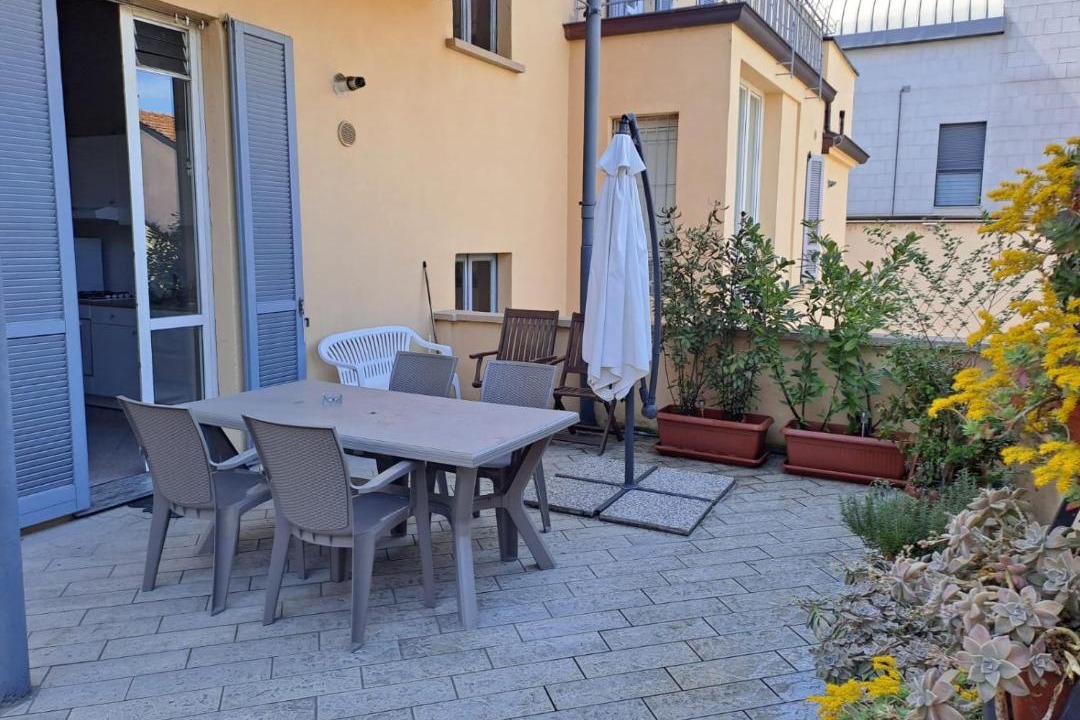 Photo of Patio Balcony in Crema