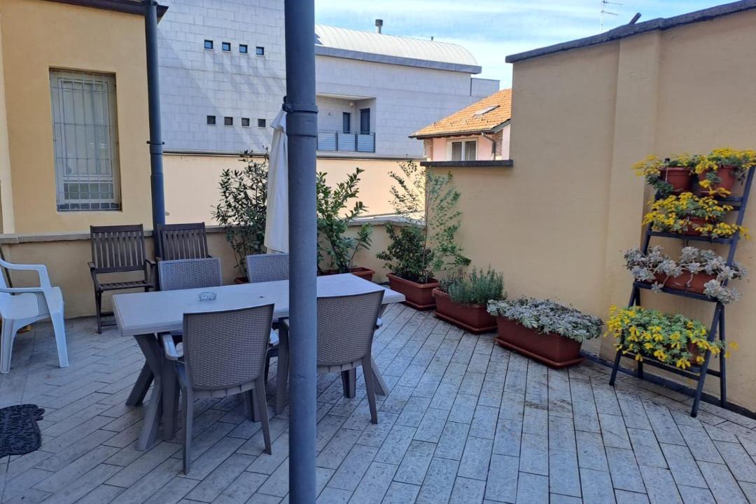 Photo of Patio Balcony in Crema