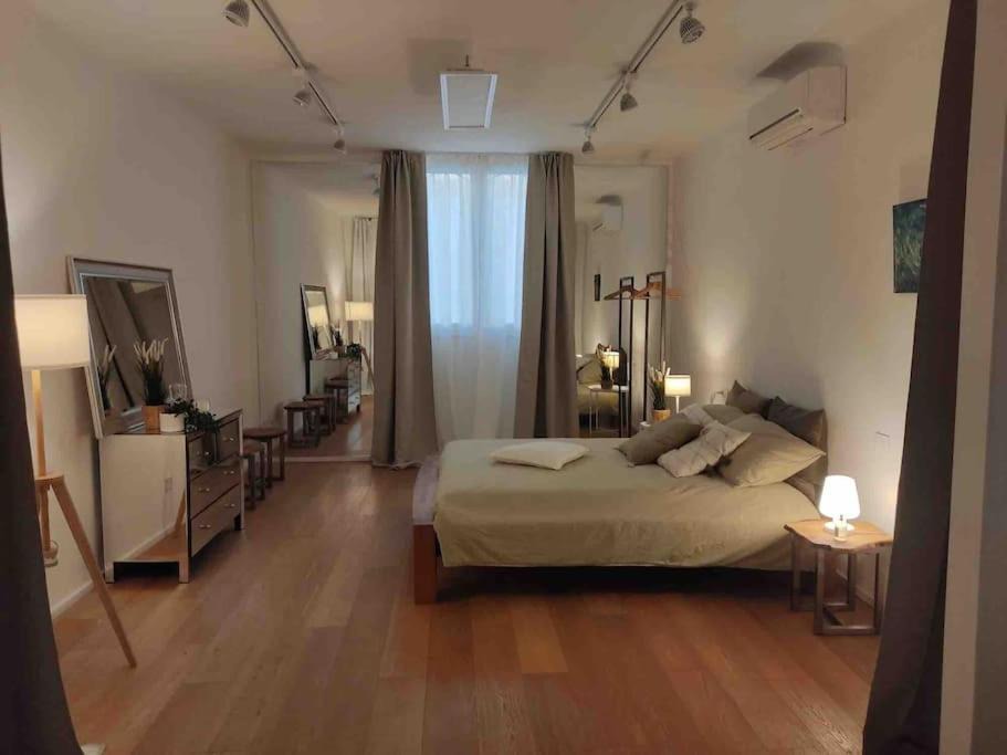 Photo of Bedroom in Ferrara Historic Centre