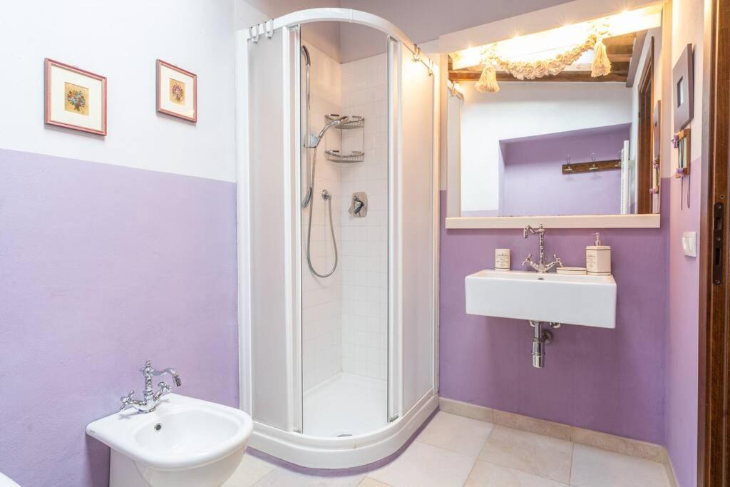 Photo of Bathroom in Monticiano