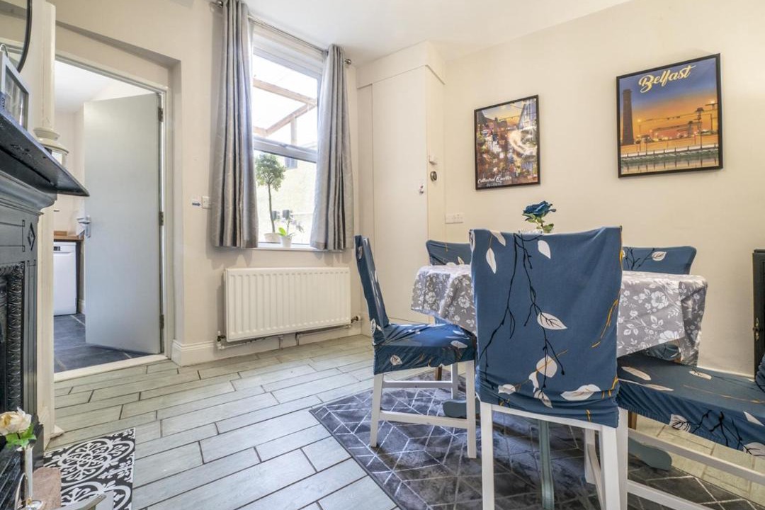Photo of Livingroom in Belfast City Centre