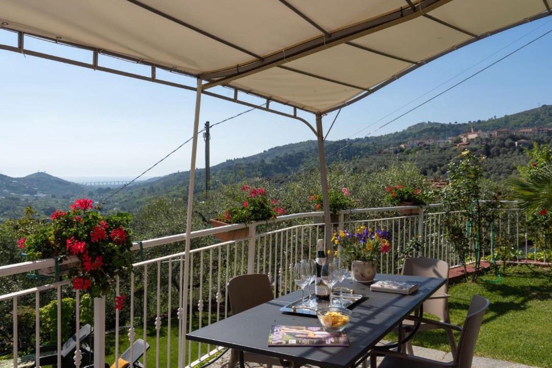 Photo of Patio Balcony in Dolcedo
