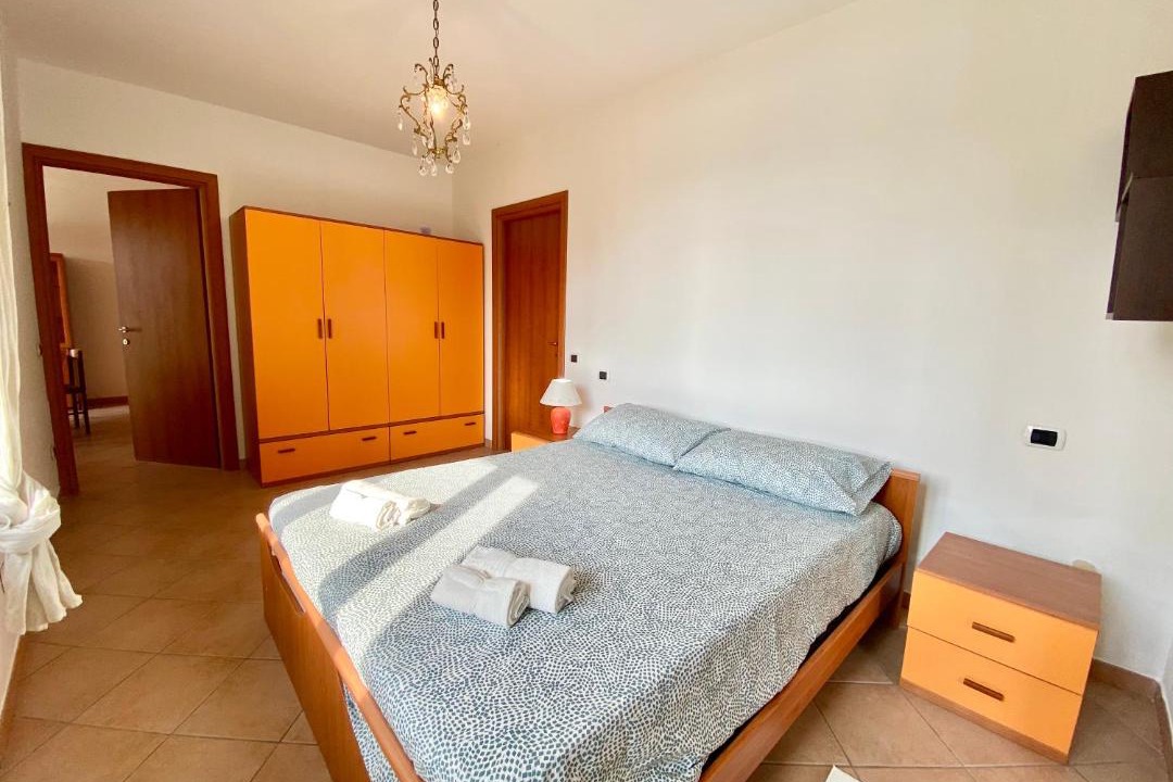 Photo of Bedroom in Angera