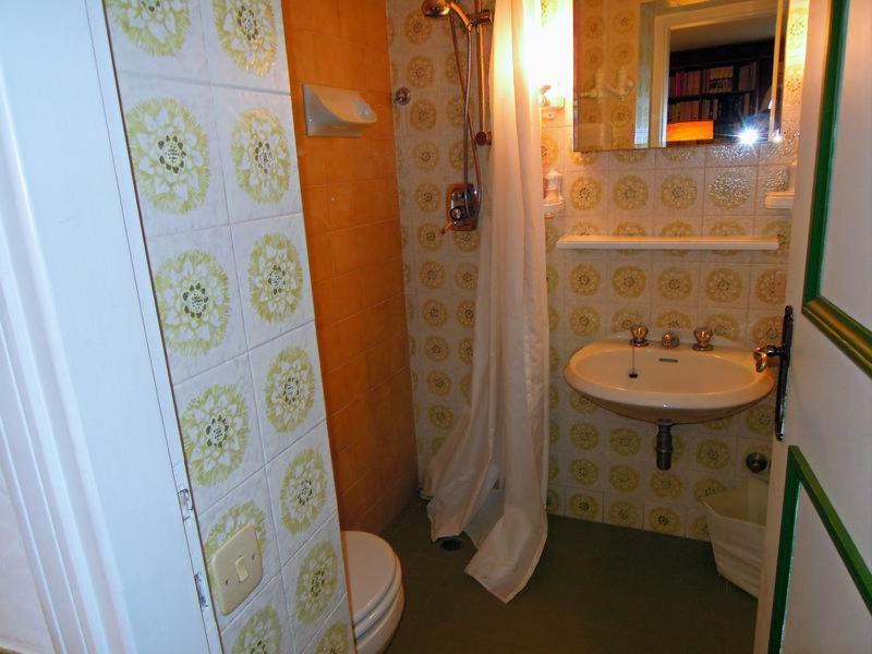 Photo of Bathroom in Gargnano