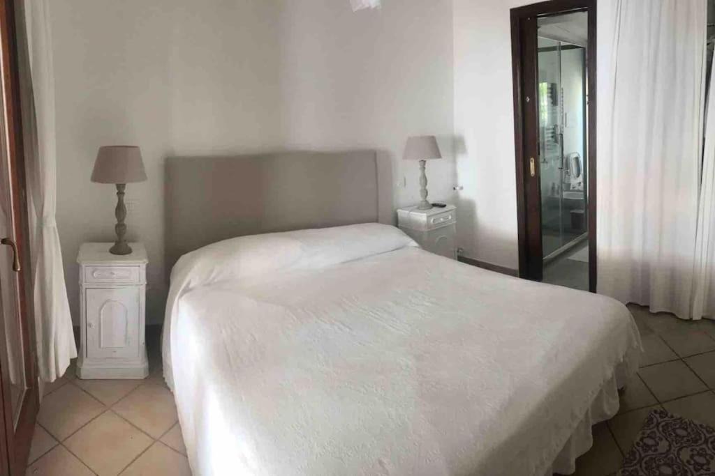 Photo of Bedroom in Baia Caddinas