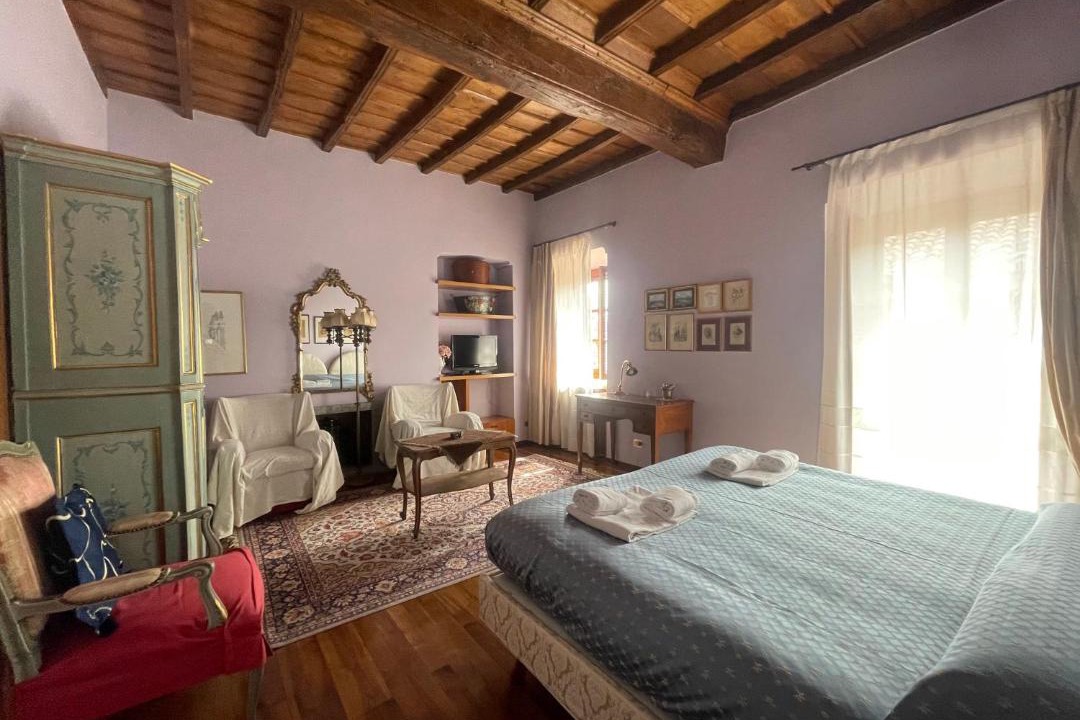 Photo of Livingroom in Roman Quarter