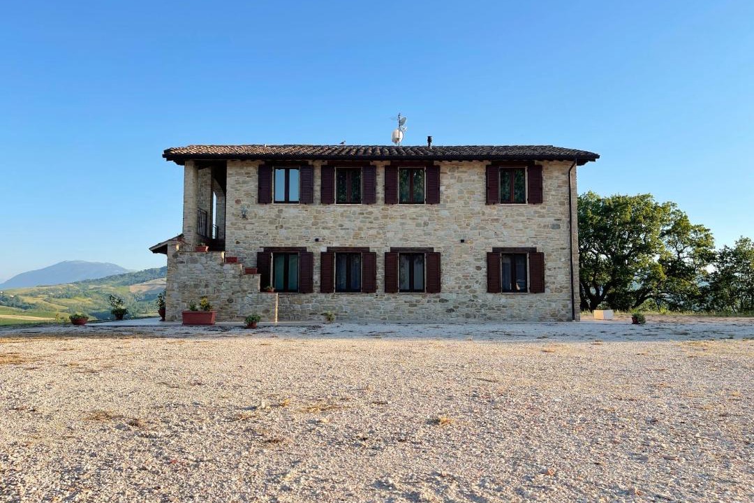 Photo of Others in Montedinove