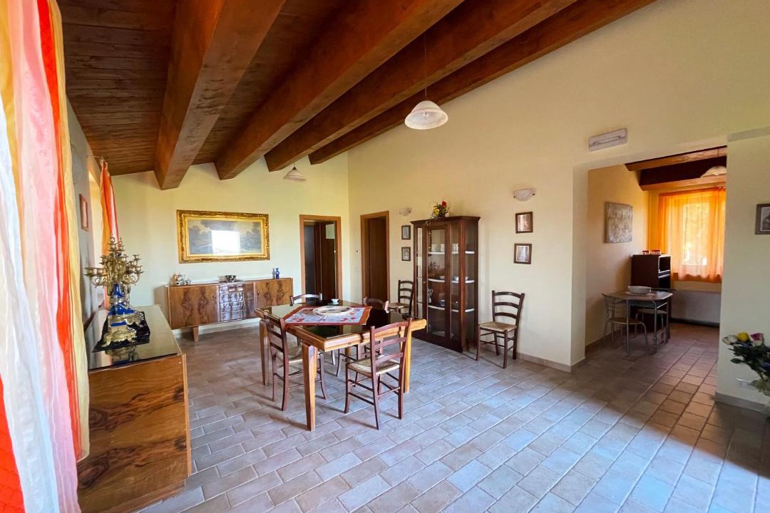 Photo of Others in Montedinove