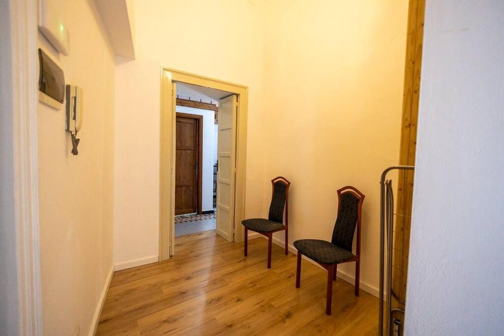 Photo of Livingroom in Old Town