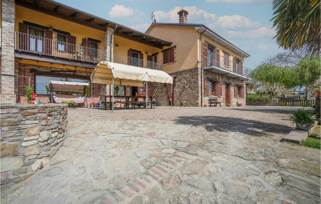 Photo of Buildings in Marsaglia