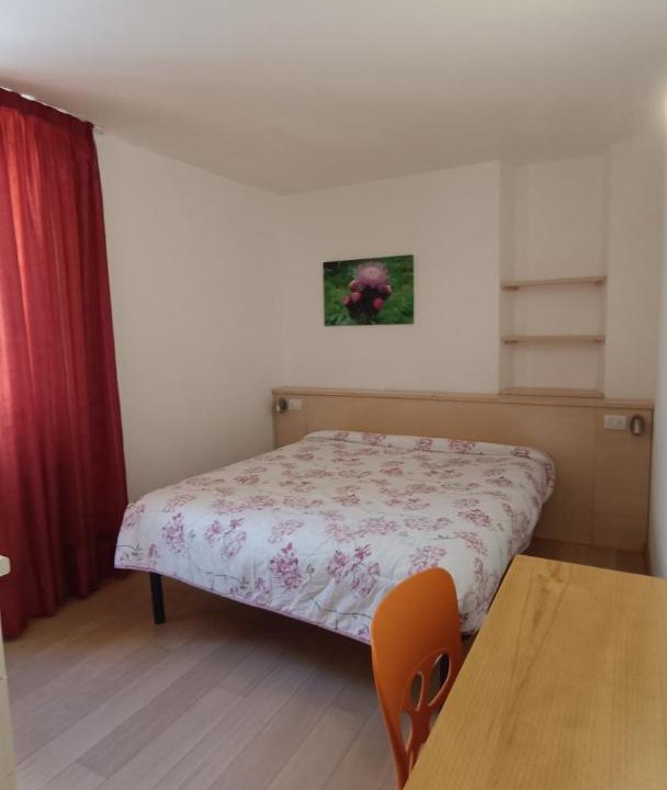 Photo of Bedroom in Male