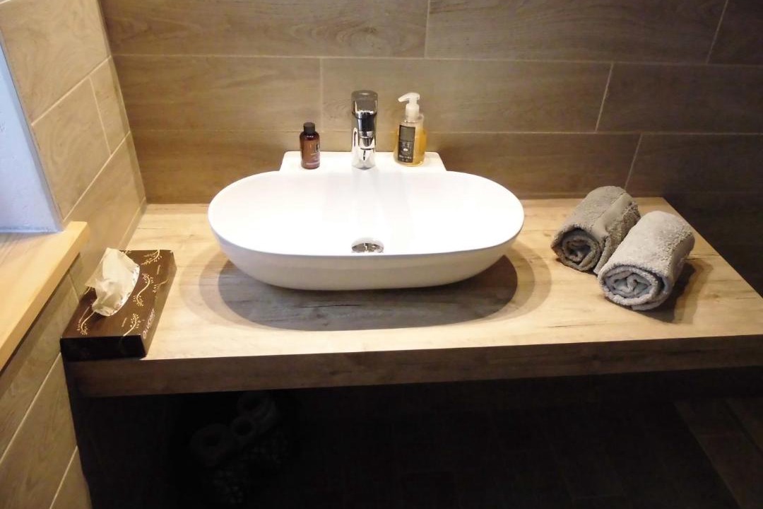 Photo of Bathroom in Staffal