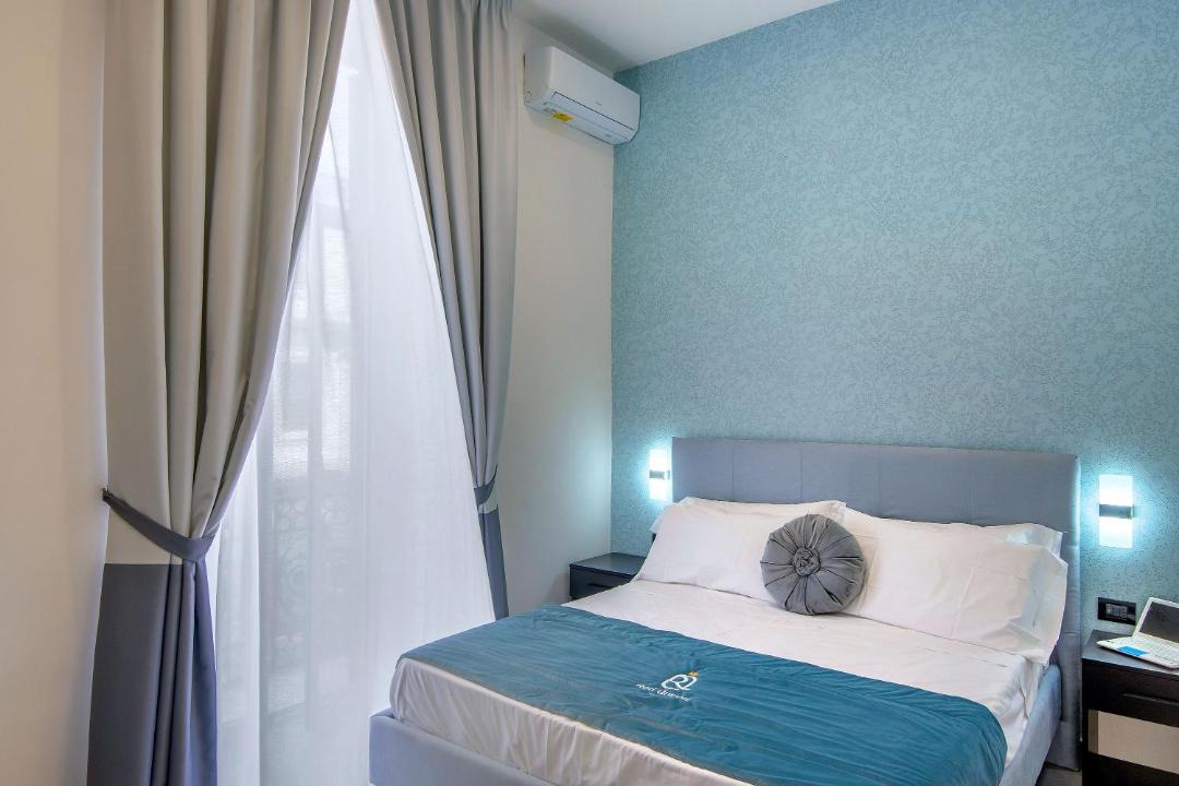 Photo of Bedroom in Naples City Centre