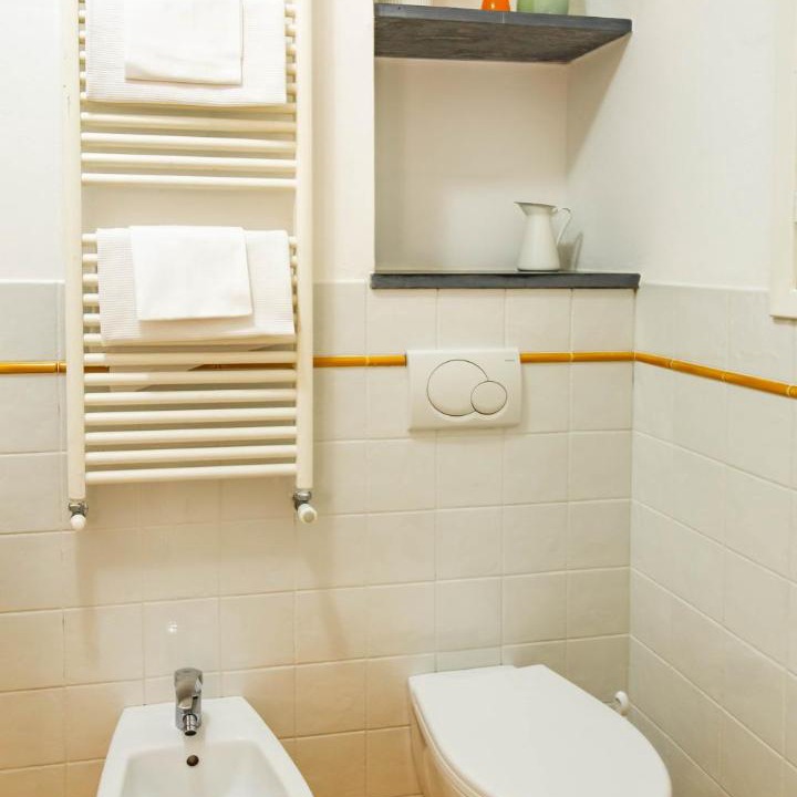 Photo of Bathroom in Vernazza