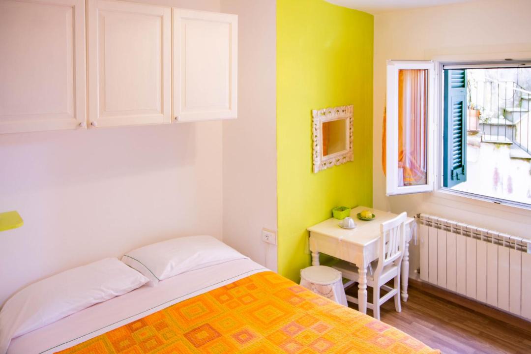 Photo of Bedroom in Vernazza