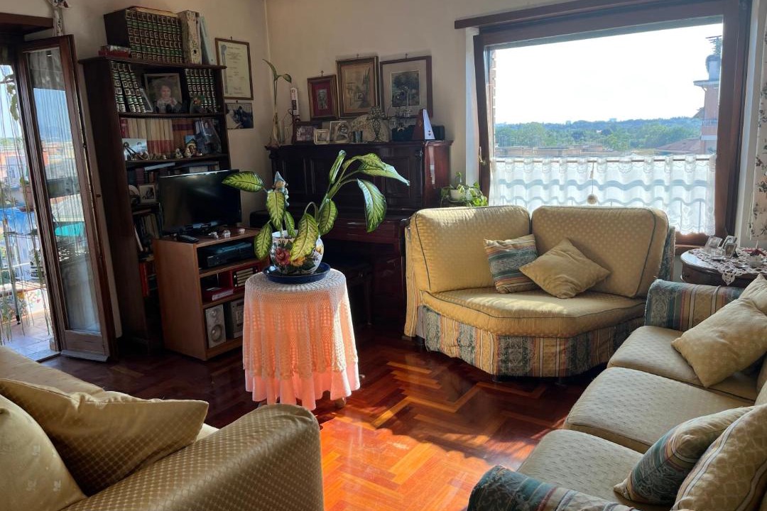 Photo of Livingroom in Tuscolano