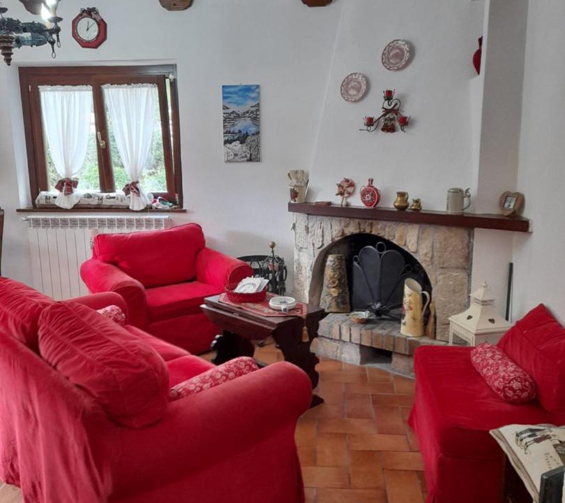 Photo of Livingroom in Villetta Barrea