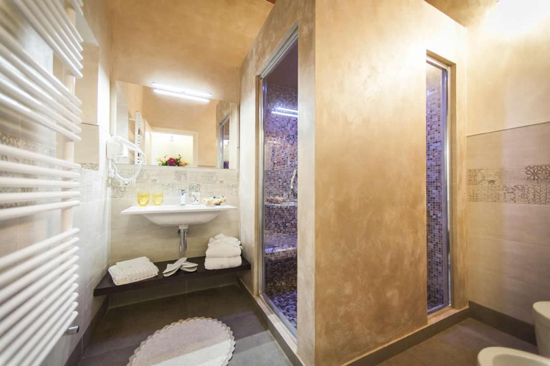 Photo of Bathroom in Osteria delle Noci