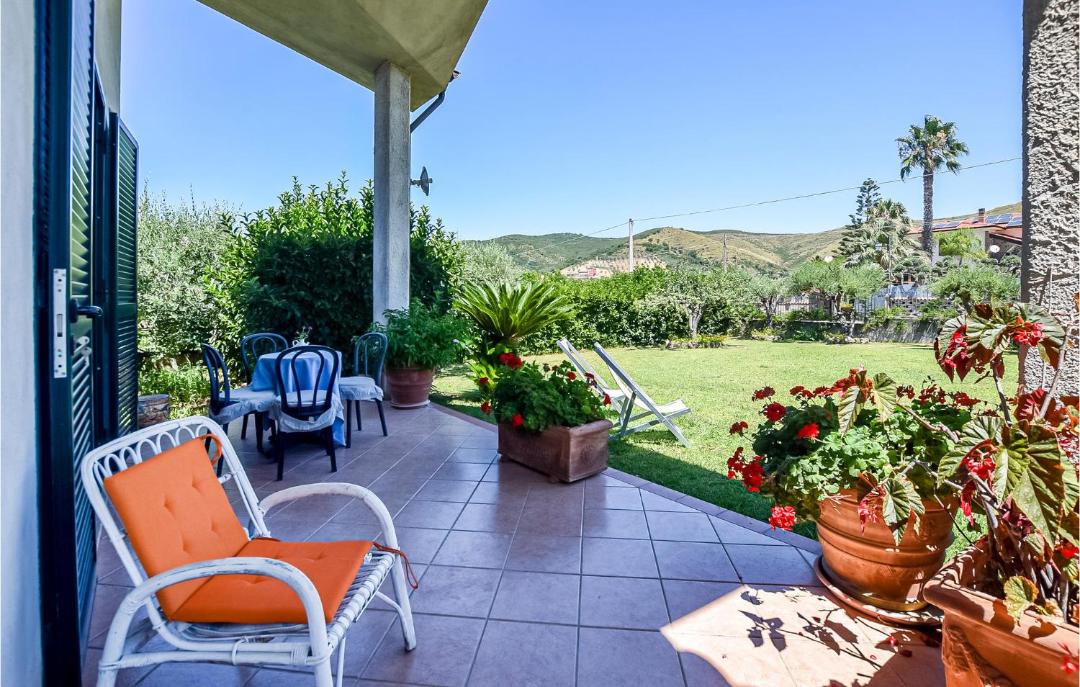 Photo of Patio Balcony in Alani