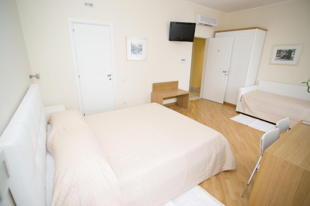 Photo of Bedroom in Sulmona