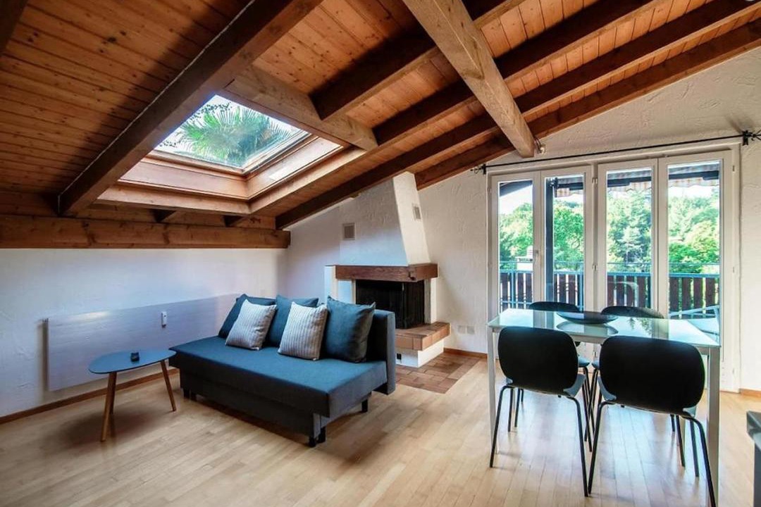 Photo of Livingroom in Astano