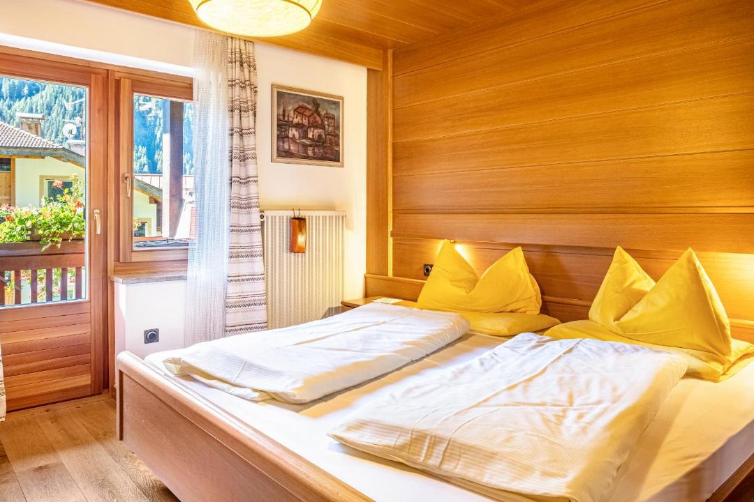 Photo of Bedroom in Canazei