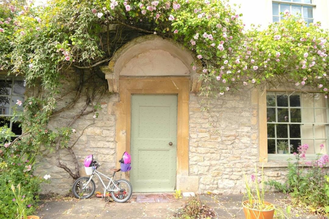 Photo of Buildings in East Horrington