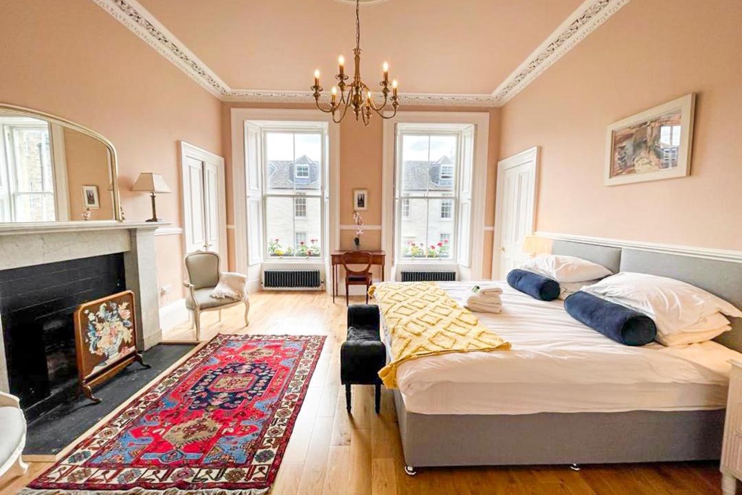 Photo of Bedroom in Tollcross