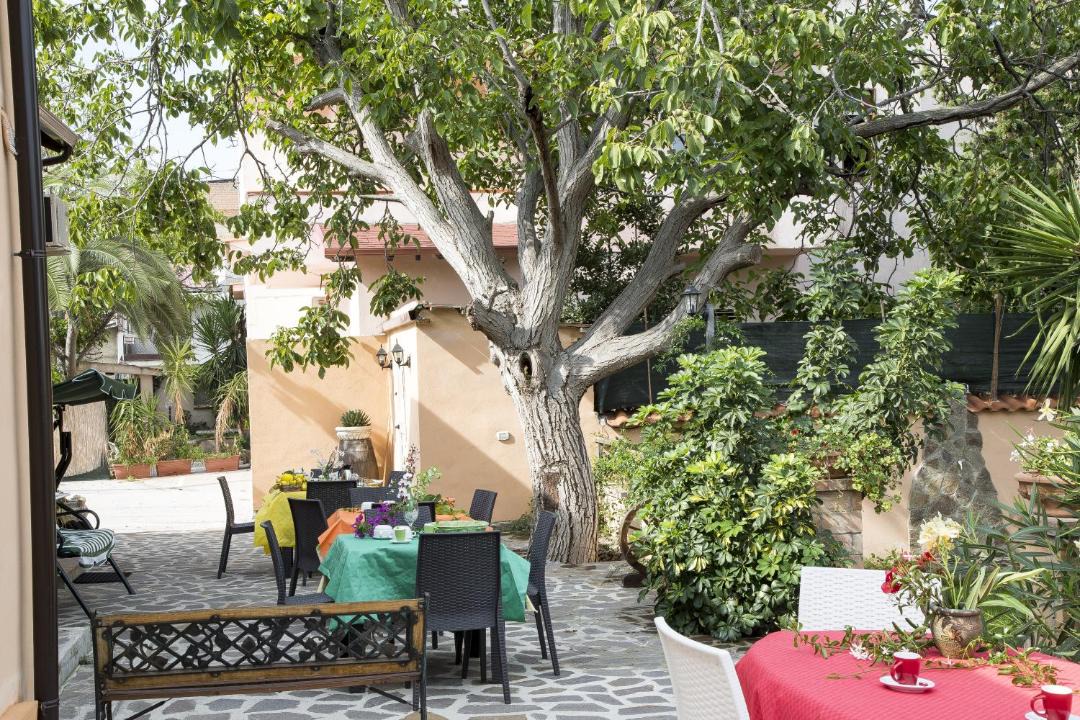 Photo of Patio Balcony in Province of Messina