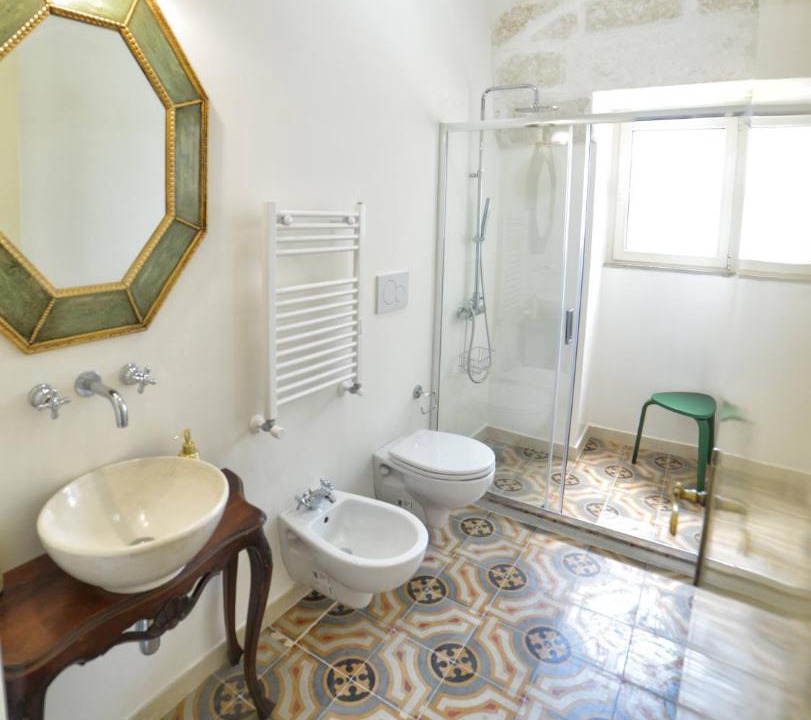 Photo of Bathroom in Ostuni Historic Centre