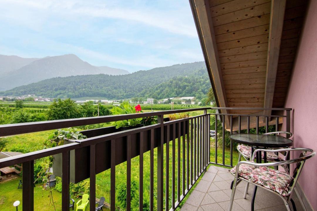 Photo of Patio Balcony in Calceranica al Lago