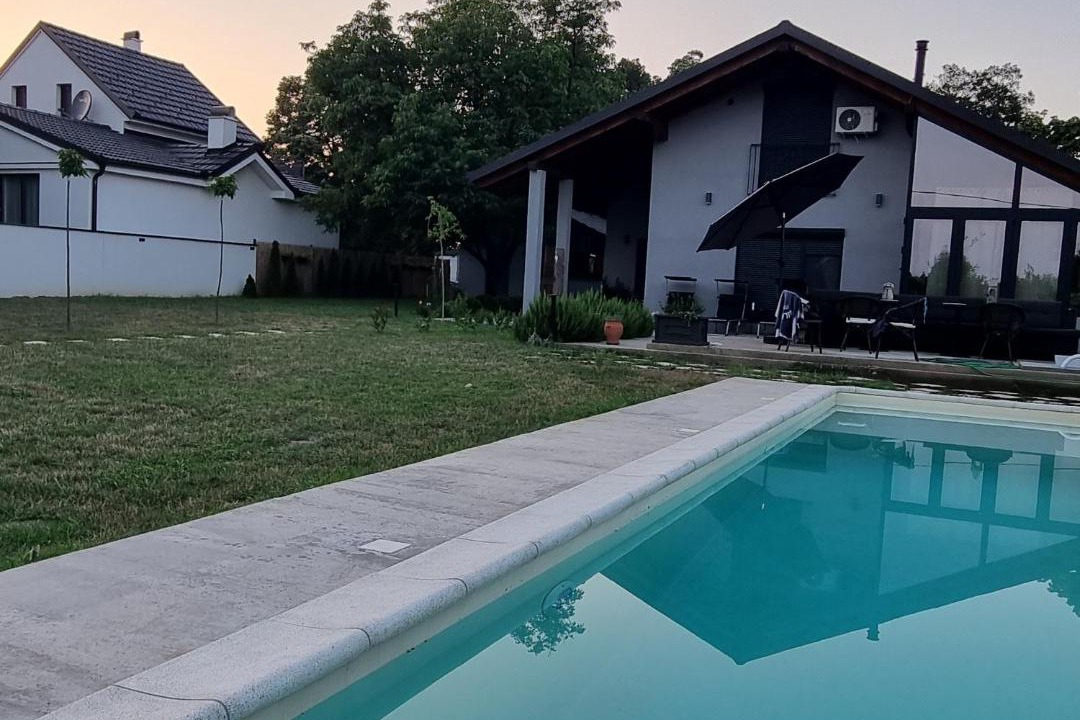 Photo of Outdoor in Inija