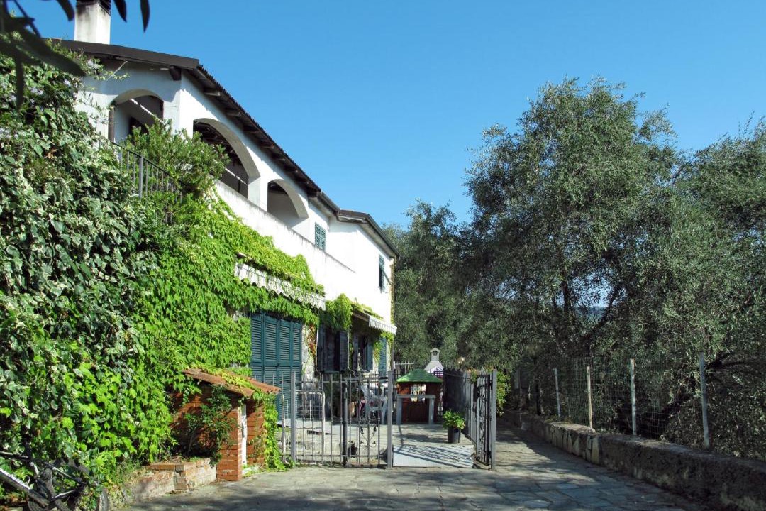 Photo of Buildings in Bellissimi
