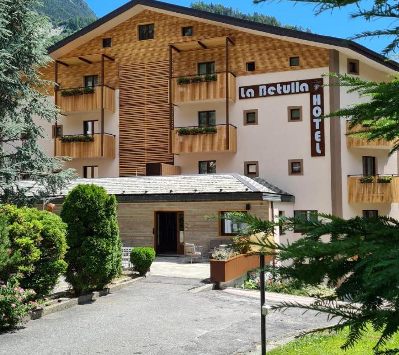 Photo of Buildings in Chiesa in Valmalenco