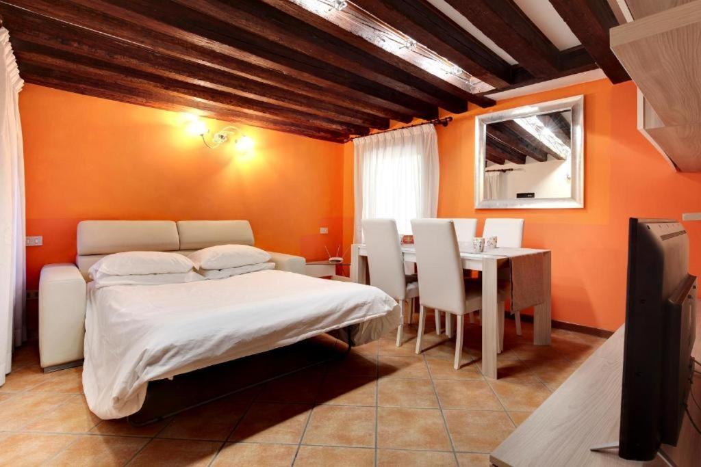 Photo of Bedroom in Castello