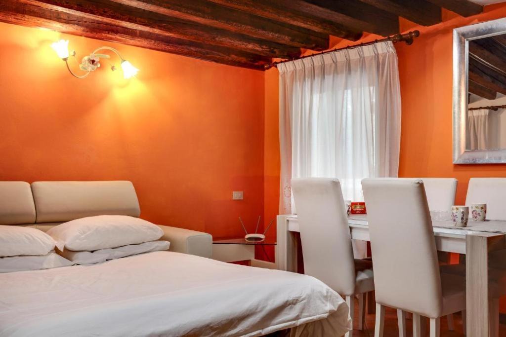 Photo of Bedroom in Castello