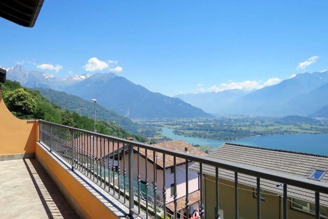 Photo of Patio Balcony in Aurogna
