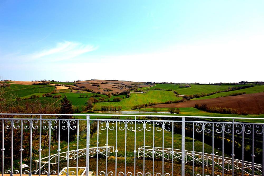 Photo of Patio Balcony in Mombaroccio