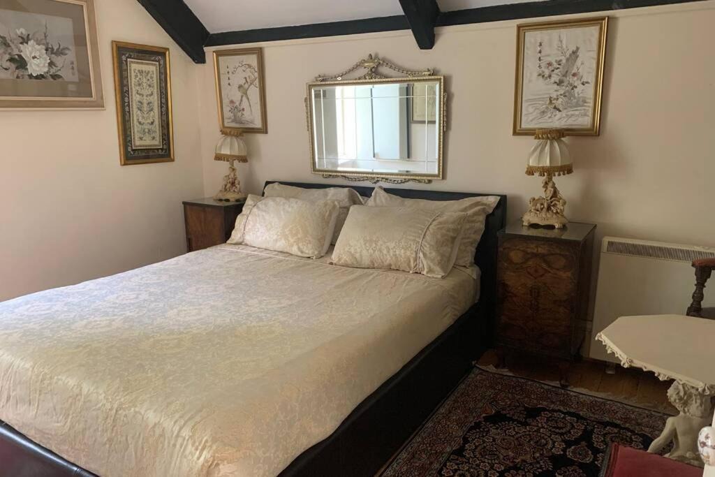 Photo of Bedroom in Ladock