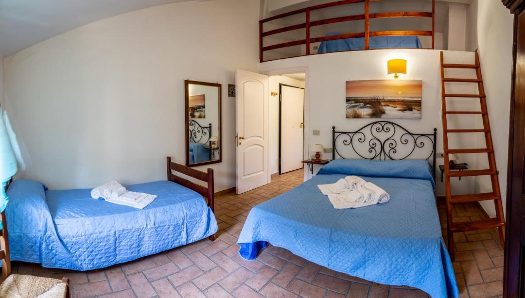 Photo of Bedroom in Tuoro sul Trasimeno
