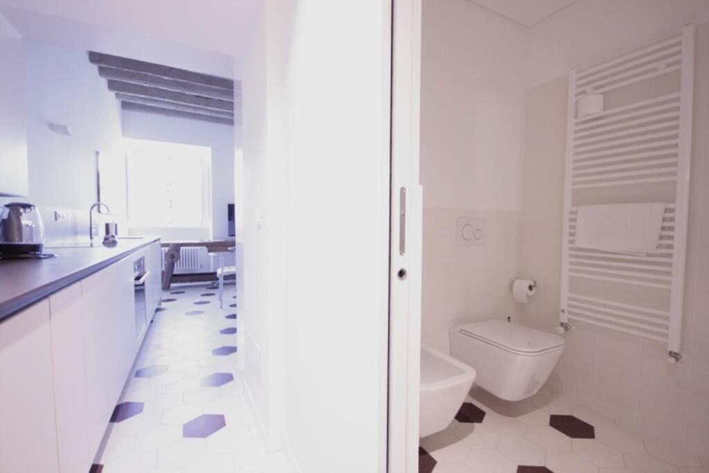 Photo of Bathroom in Roman Quarter