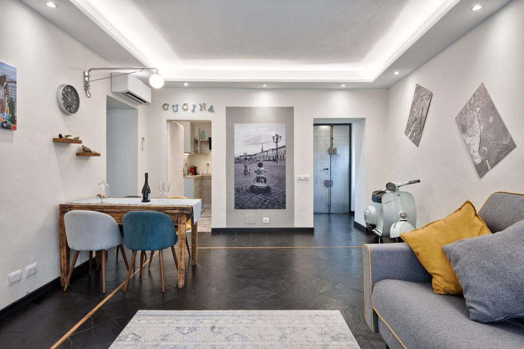 Photo of Livingroom in Roman Quarter