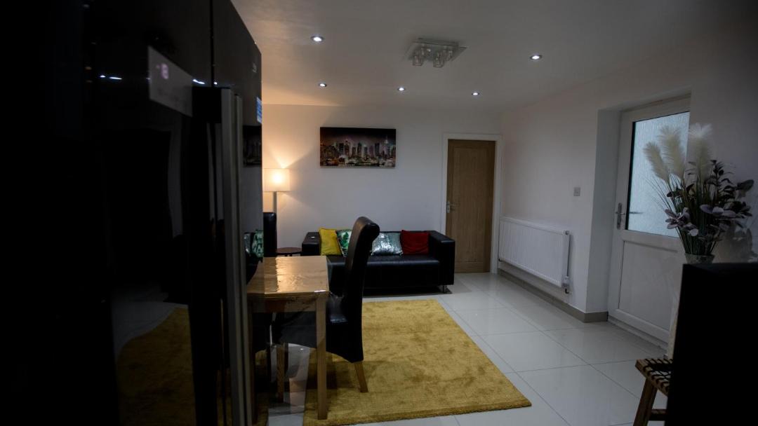 Photo of Livingroom in Shirley