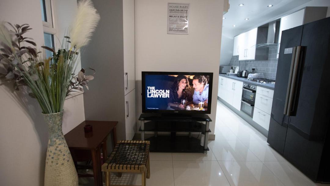 Photo of Livingroom in Shirley
