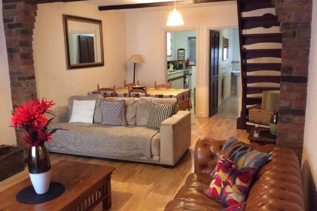 Photo of Livingroom in Windsor City Centre