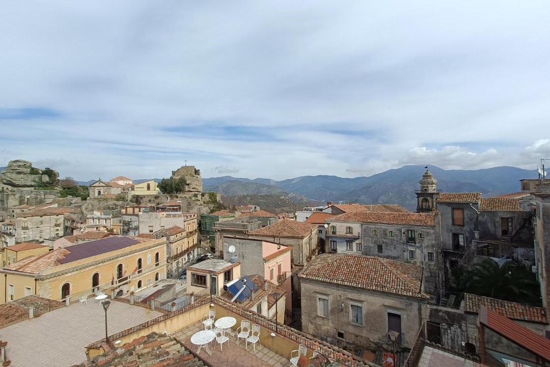 Photo of Buildings in Rovittello