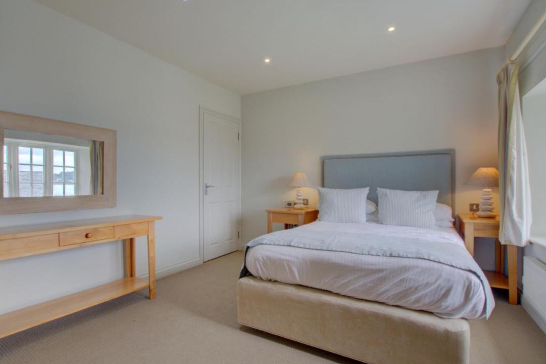 Photo of Bedroom in Treator